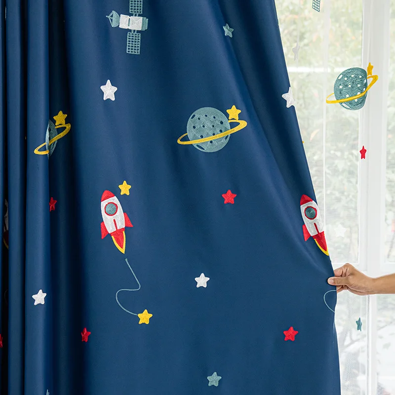 네이비 블루 만화 로켓 우주선 어린이를위한 블랙 아웃  - Baby Nursery Blackout Curtains 리뷰 및 가격