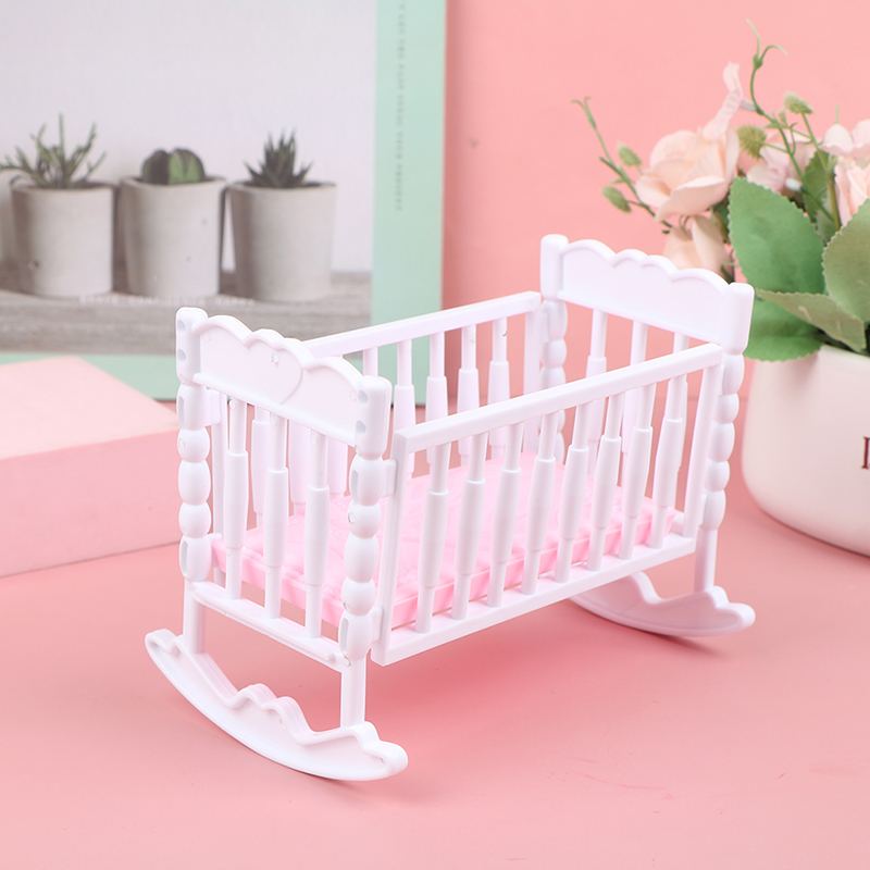 미니 베이비 쉐이커 딸랑이 장난감 핑크 화이트 인형 집 - Baby Nursery Pink 리뷰 및 가격